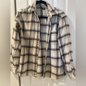 Uniqlo Beige and Blue Flannel